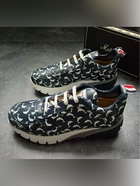 🚩steal Thom Browne Navy and White Dolphin-Print Platform Sneakers